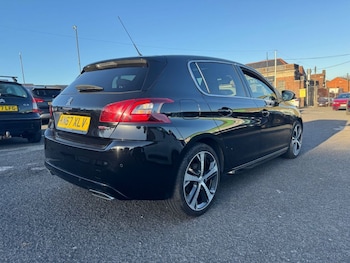 Used Peugeot 308 2017 for sale - 76604815: Photo