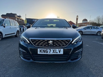 Used Peugeot 308 2017 for sale - 76604815: Photo