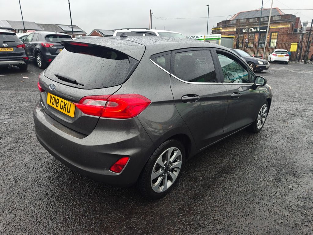 Used Ford Fiesta 2018 for sale - 76563326: Photo 2
