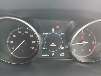 Used Land Rover Discovery Sport 2016 for sale - 75585048: Photo