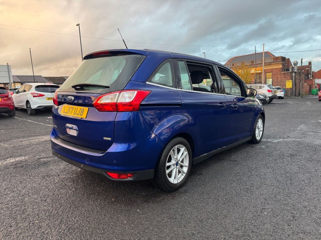 Used Ford Grand C-Max 2017 for sale - 76429980: Photo 2