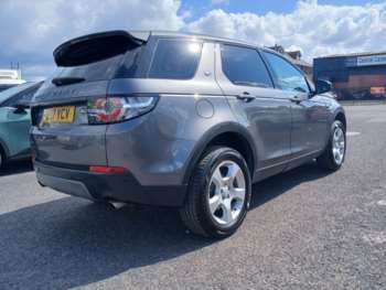 Used Land Rover Discovery Sport 2017 for sale - 75312616: Photo
