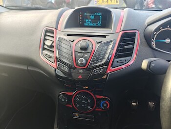 Used Ford Fiesta 2014 for sale - 77319496: Photo