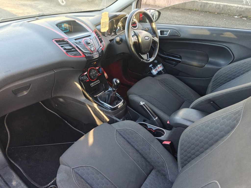 Used Ford Fiesta 2014 for sale - 77319496: Photo 5