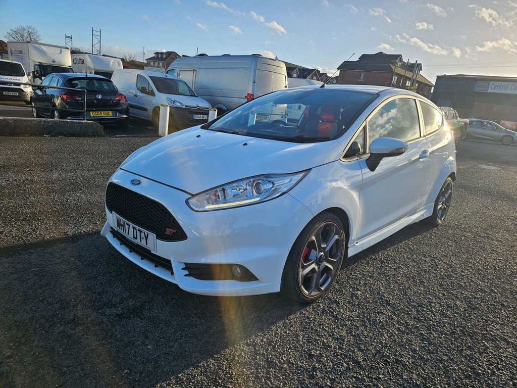 Used Ford Fiesta 2017 for sale - 76523314: Photo 12