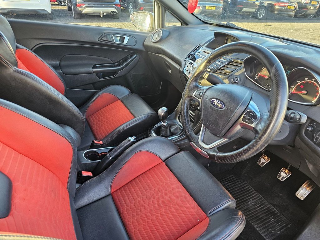 Used Ford Fiesta 2017 for sale - 76523314: Photo 4