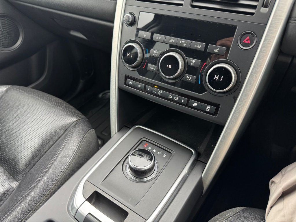 Used Land Rover Discovery Sport 2017 for sale - 76430392: Photo 5
