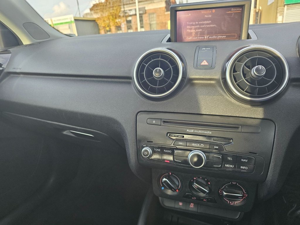 Used Audi A1 2010 for sale - 76445711: Photo 6