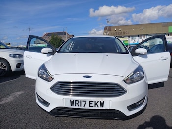Used Ford Focus 2017 for sale - 75875945: Photo
