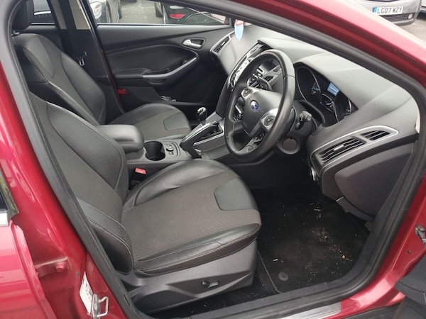 Used Ford Focus 2012 for sale - 76303956: Photo 11