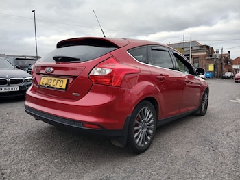 Used Ford Focus 2012 for sale - 76303956: Photo 2