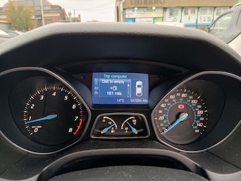 Used Ford Focus 2012 for sale - 76303956: Photo 4