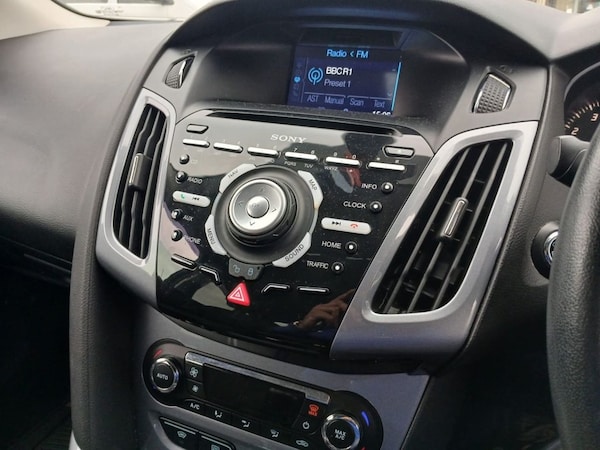 Used Ford Focus 2012 for sale - 76303956: Photo 9