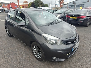 2014 (63) - 1.33 VVT-i Icon+ 5dr