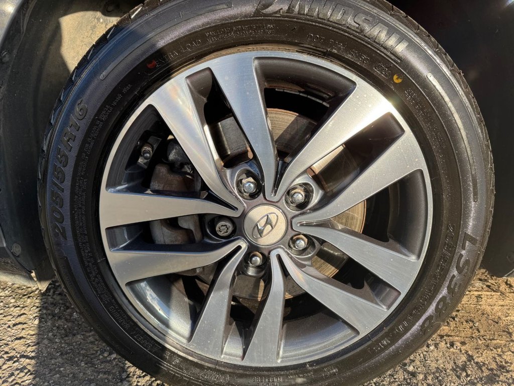 Used Hyundai i30 2017 for sale - 77056413: Photo 17