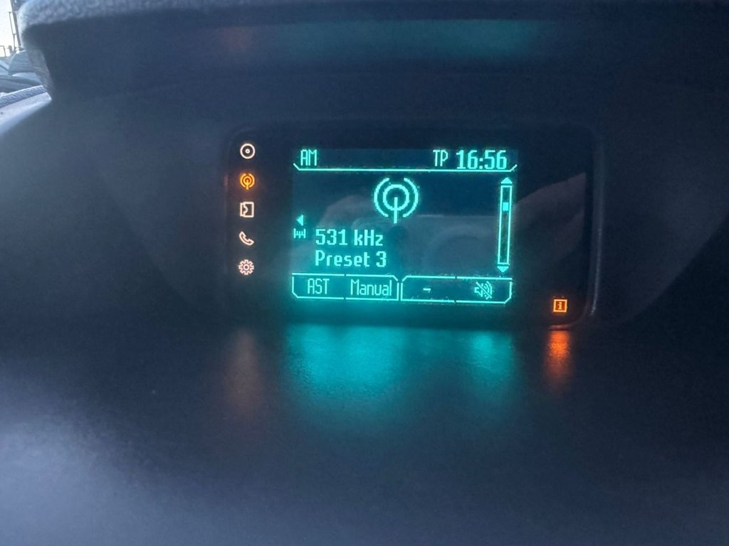 Used Ford Ecosport 2015 for sale - 77356639: Photo 8