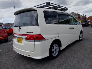 Used Honda Stepwagon 2021 for sale - 75771068: Photo