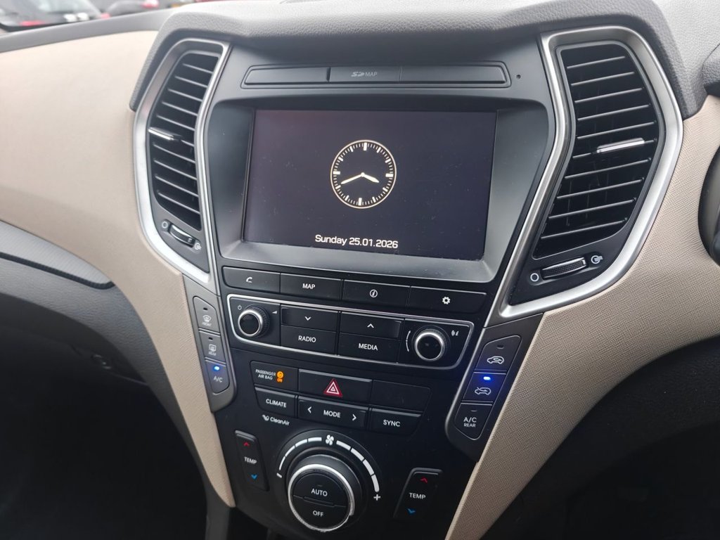 Used Hyundai Santa Fe 2016 for sale - 77319573: Photo 12