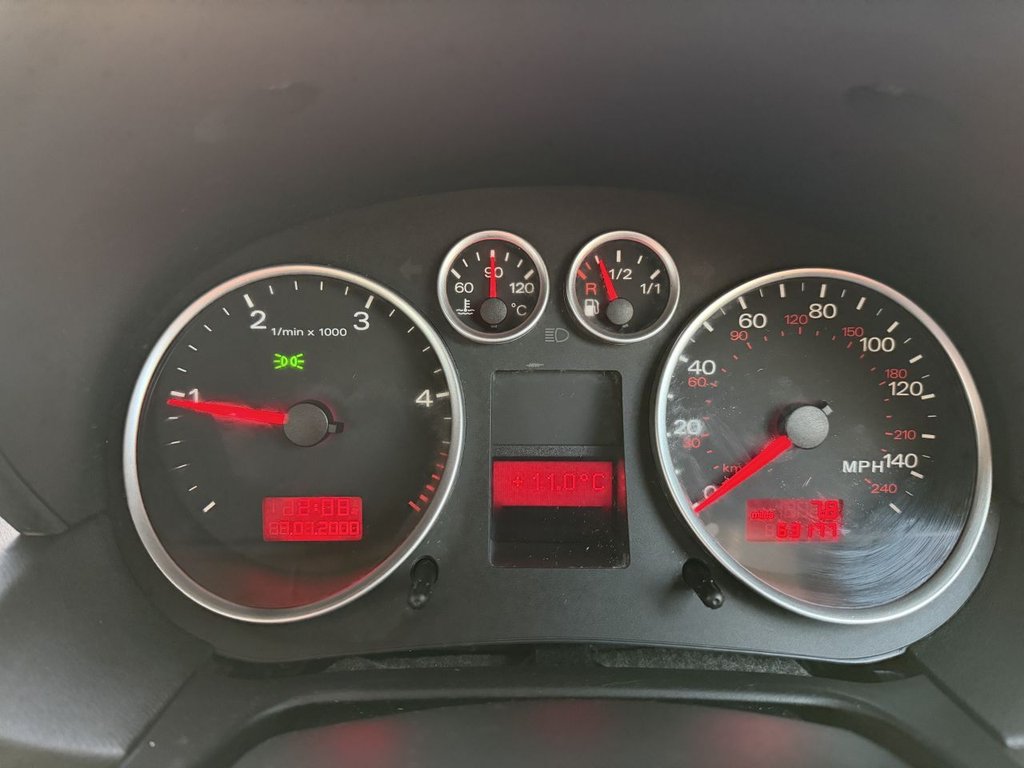 Used Audi A2 2002 for sale - 76605135: Photo 15