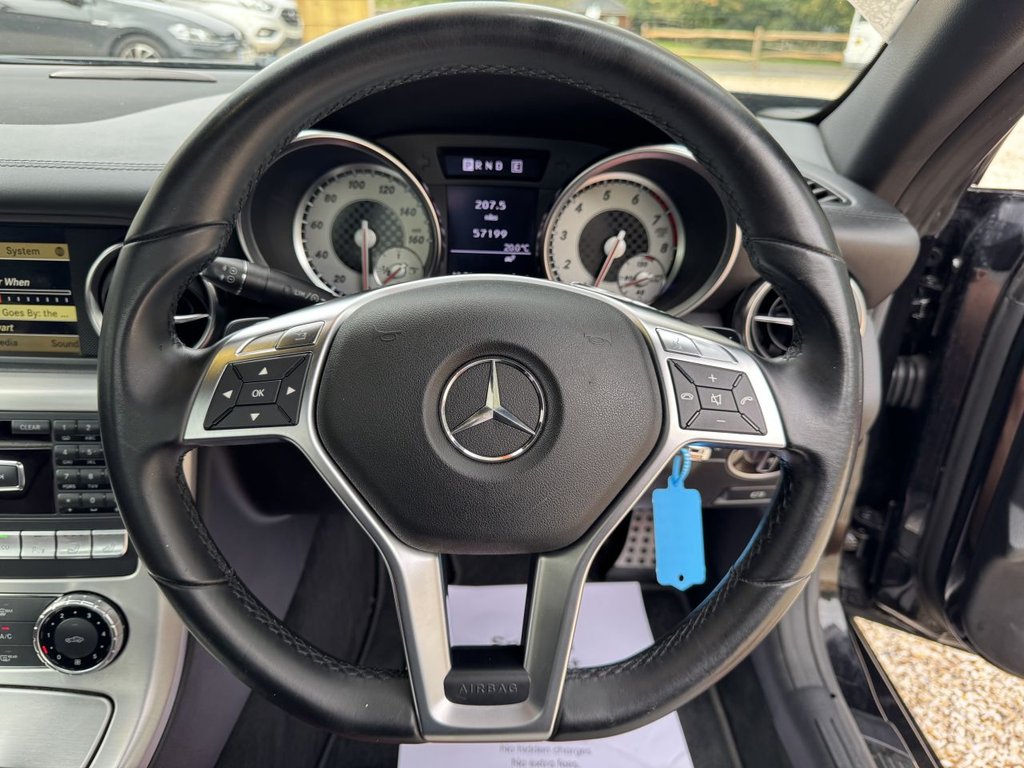 Used Mercedes-Benz SLK 2012 for sale - 76710929: Photo 20