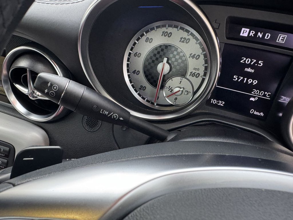 Used Mercedes-Benz SLK 2012 for sale - 76710929: Photo 30