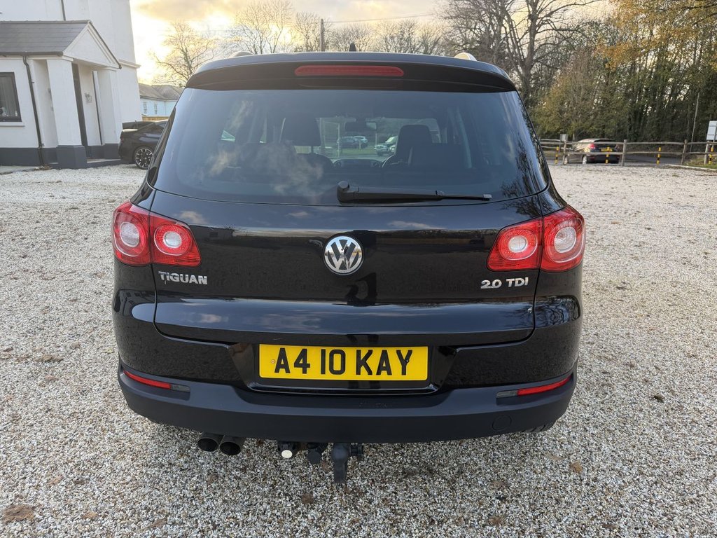 Used Volkswagen Tiguan 2008 for sale - 76698517: Photo 9