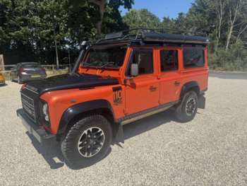 Used Land Rover Defender 110 2016 for sale - 75243034: Photo