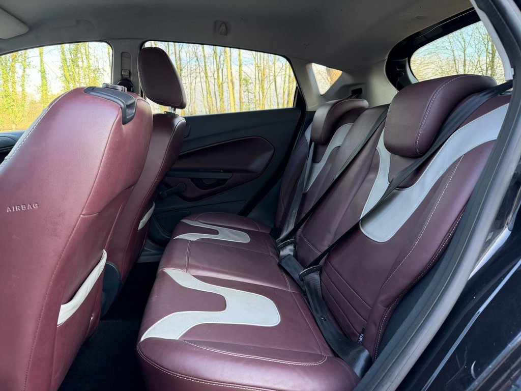 Used Ford Fiesta 2010 for sale - 77436533: Photo 13