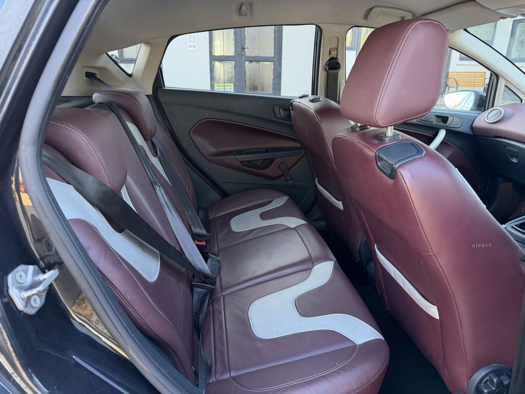 Used Ford Fiesta 2010 for sale - 77436533: Photo 14