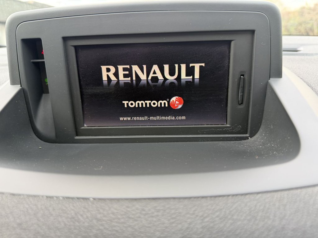 Used Renault Megane 2010 for sale - 77153559: Photo 11