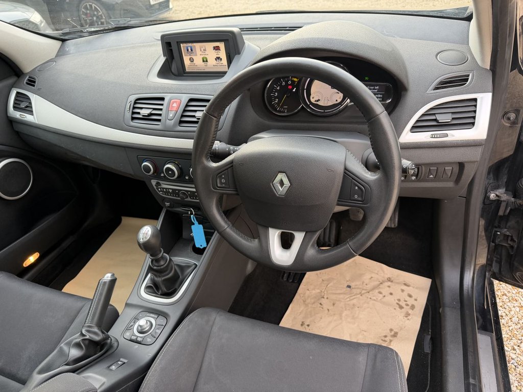 Used Renault Megane 2010 for sale - 77153559: Photo 14