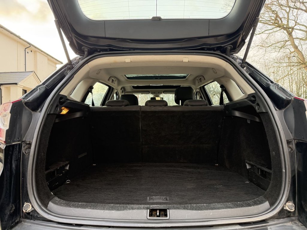 Used Renault Megane 2010 for sale - 77153559: Photo 20