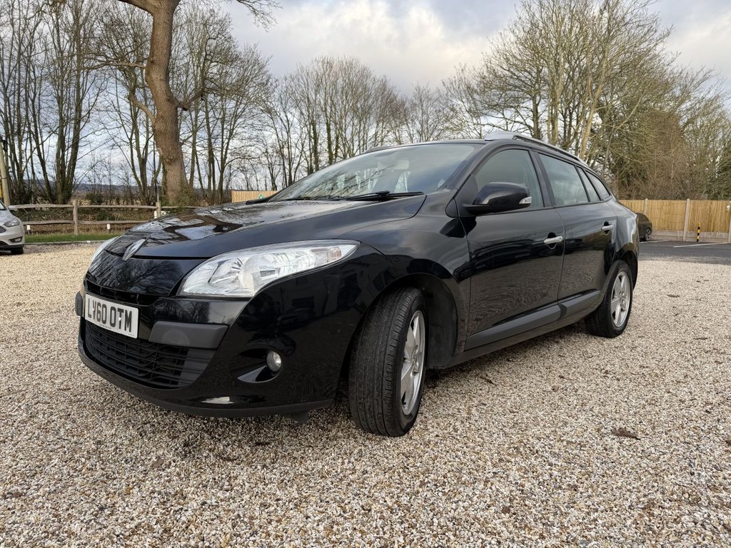 Used Renault Megane 2010 for sale - 77153559: Photo 3