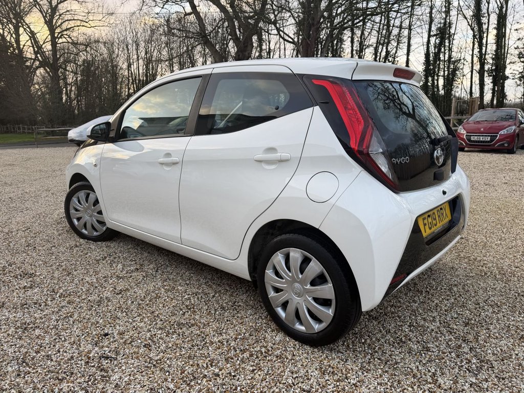 Used Toyota AYGO 2019 for sale - 77693666: Photo 10