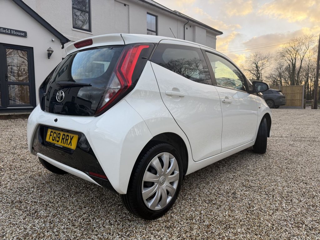 Used Toyota AYGO 2019 for sale - 77693666: Photo 12