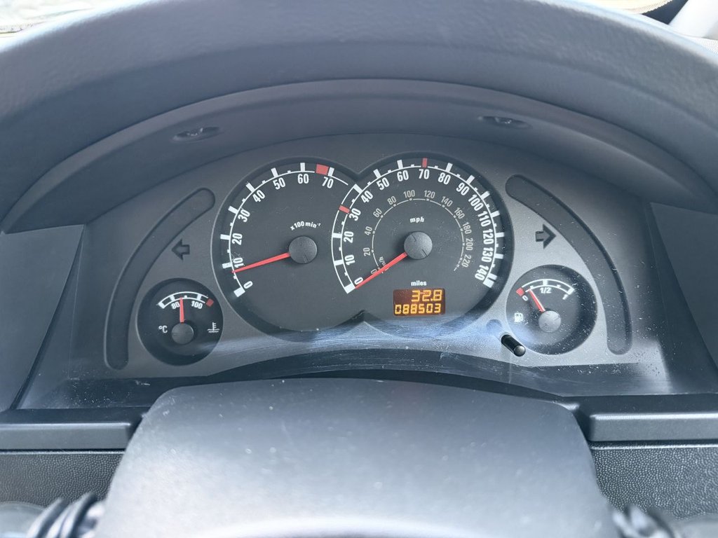 Used Vauxhall Meriva 2009 for sale - 77153329: Photo 18