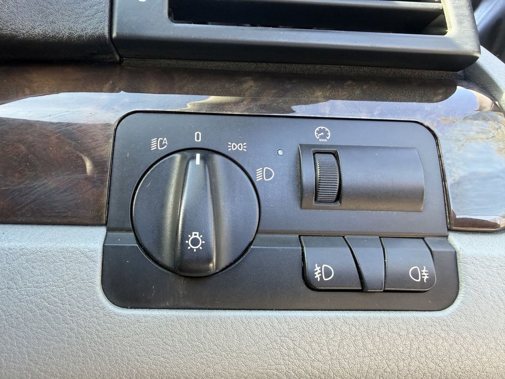 Used BMW 3 Series 2003 for sale - 77976268: Photo 27