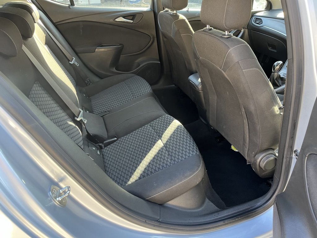 Used Vauxhall Astra 2015 for sale - 76820302: Photo 12