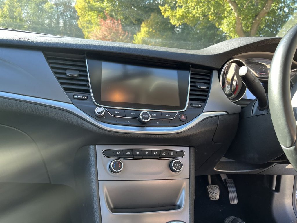 Used Vauxhall Astra 2015 for sale - 76820302: Photo 16