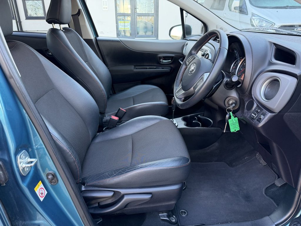Used Toyota Yaris 2012 for sale - 76934743: Photo 15