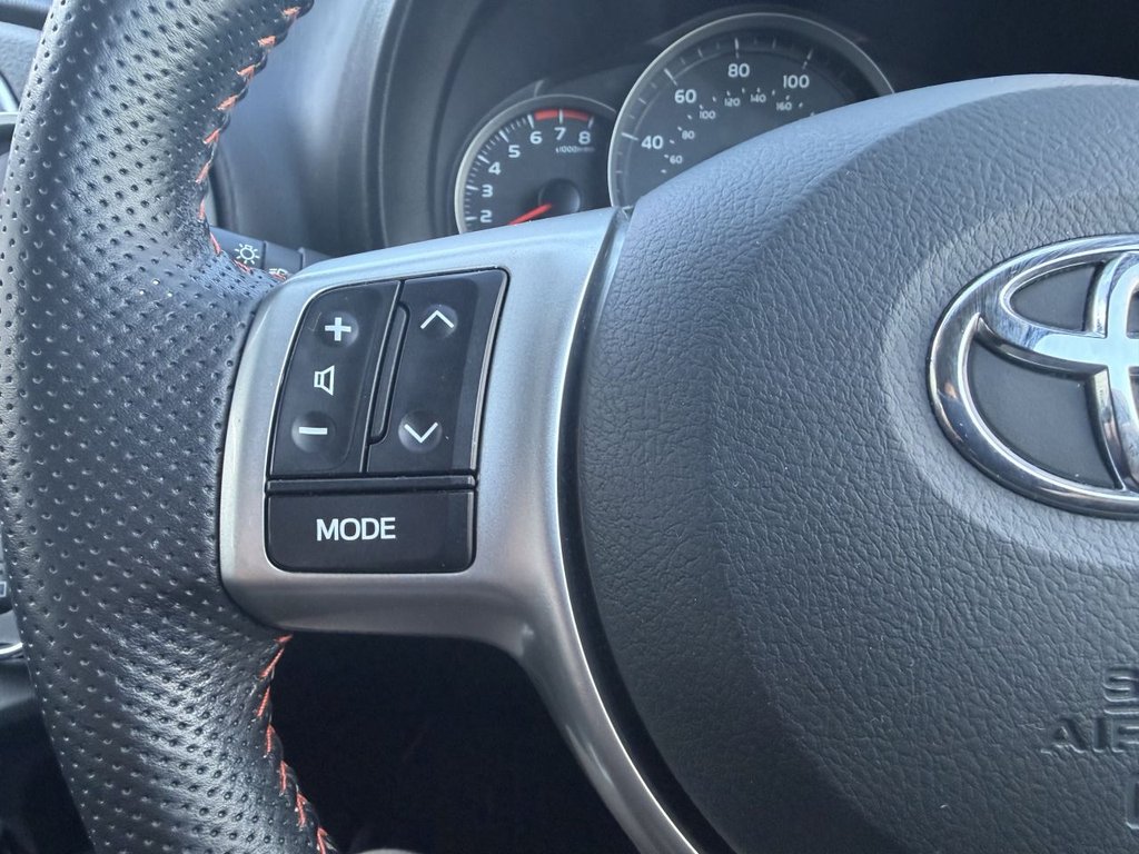 Used Toyota Yaris 2012 for sale - 76934743: Photo 26