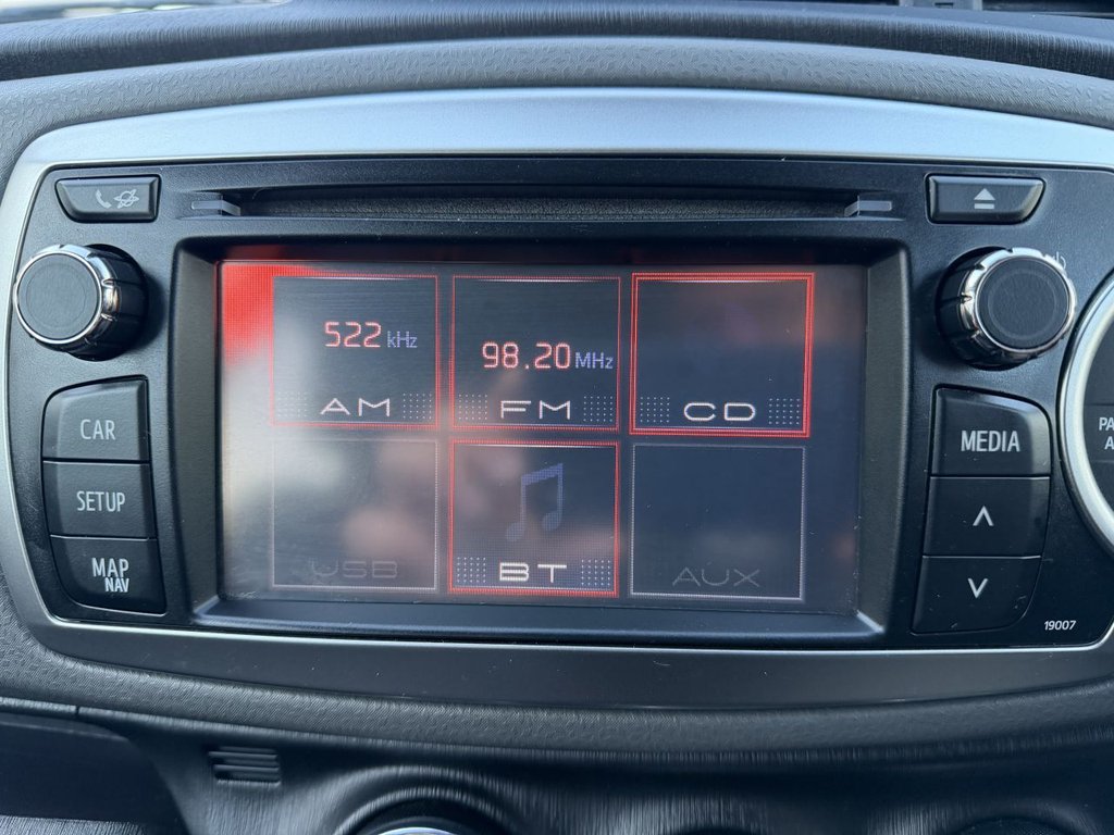 Used Toyota Yaris 2012 for sale - 76934743: Photo 27