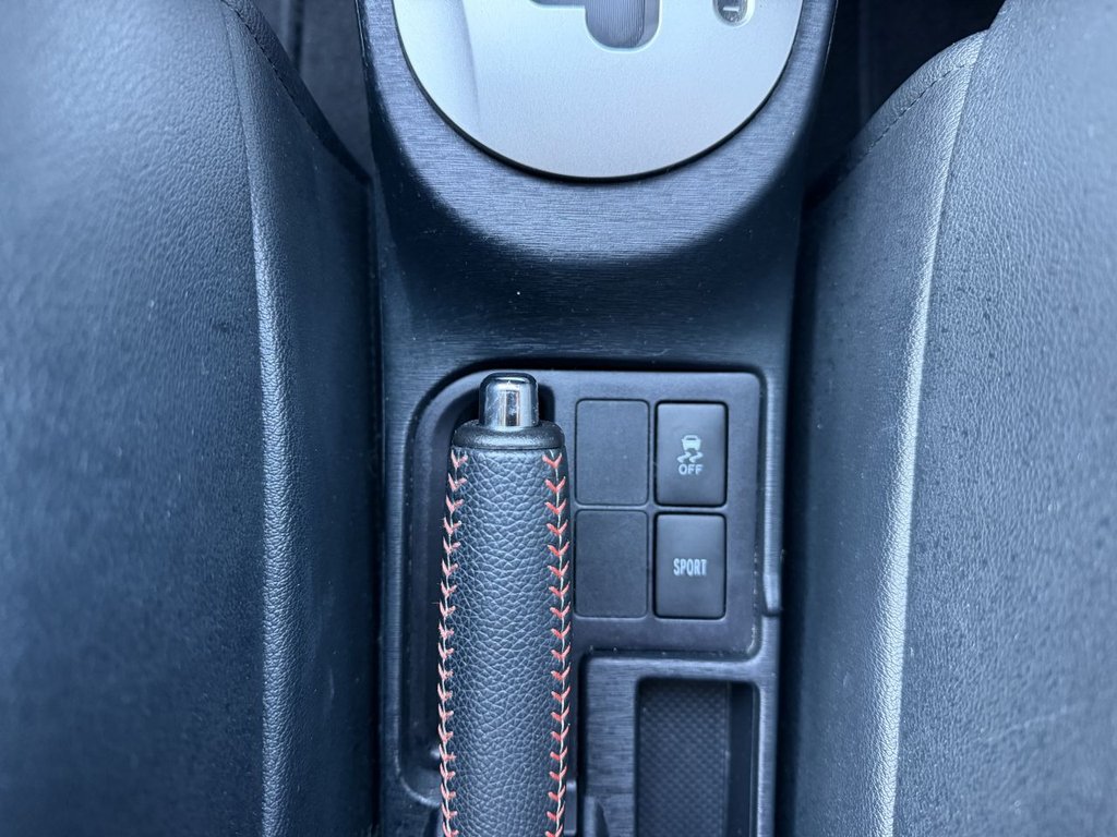 Used Toyota Yaris 2012 for sale - 76934743: Photo 29