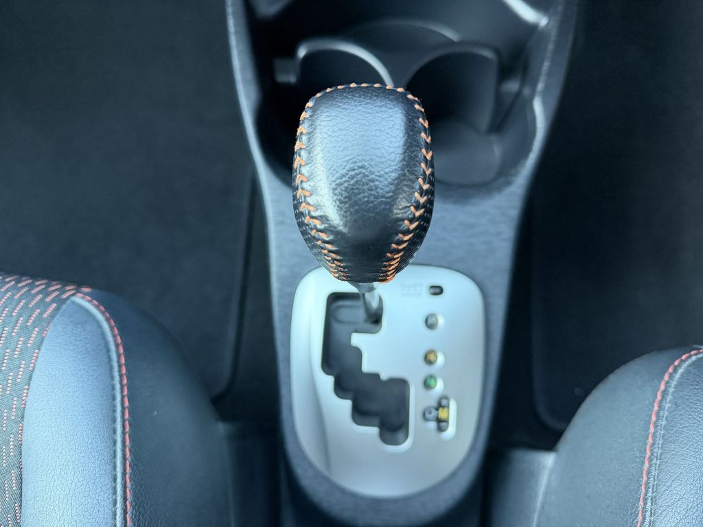 Used Toyota Yaris 2012 for sale - 76934743: Photo 30