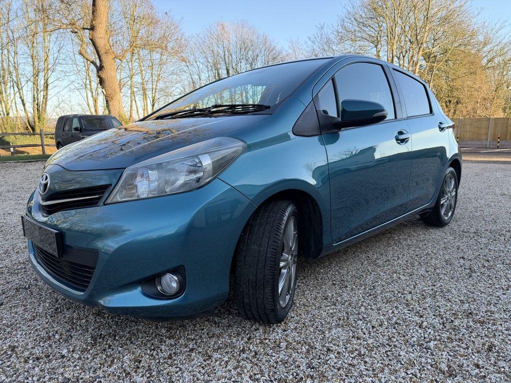 Used Toyota Yaris 2012 for sale - 76934743: Photo 5