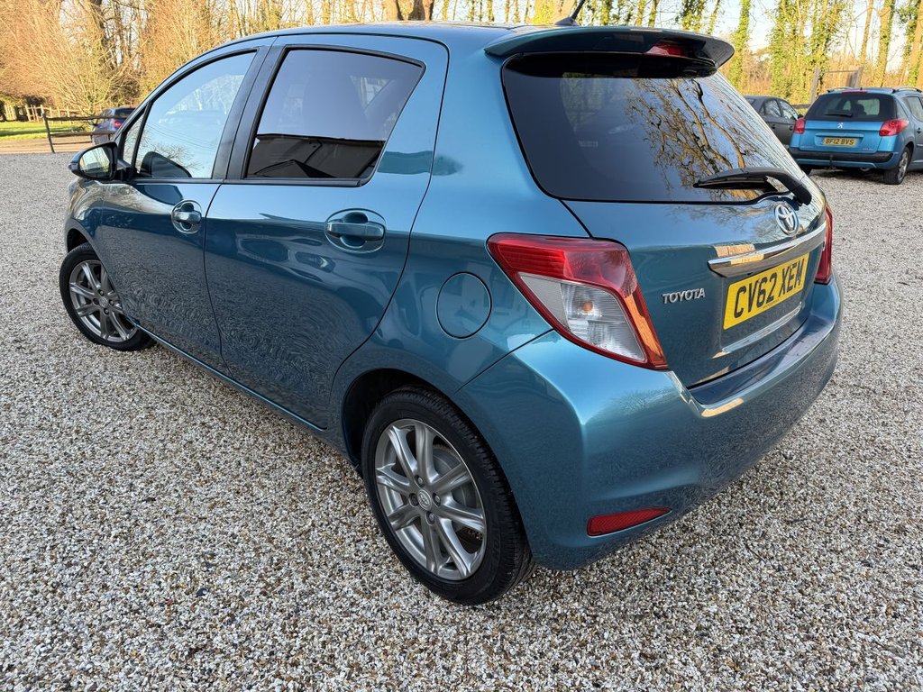 Used Toyota Yaris 2012 for sale - 76934743: Photo 8