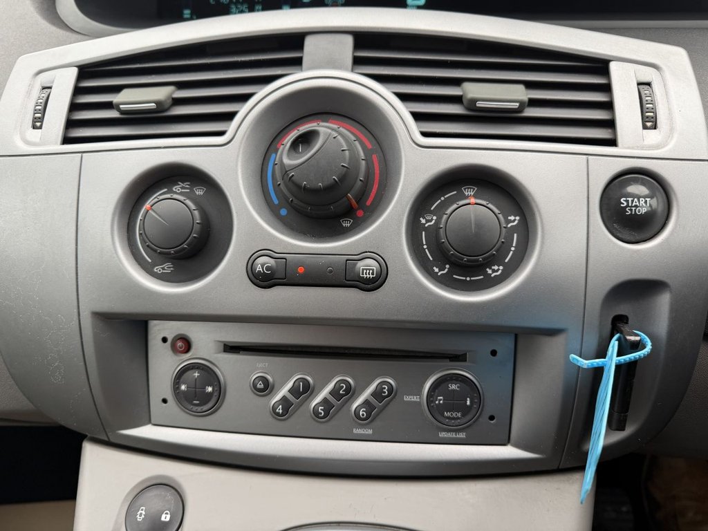 Used Renault Scenic 2008 for sale - 77065021: Photo 21