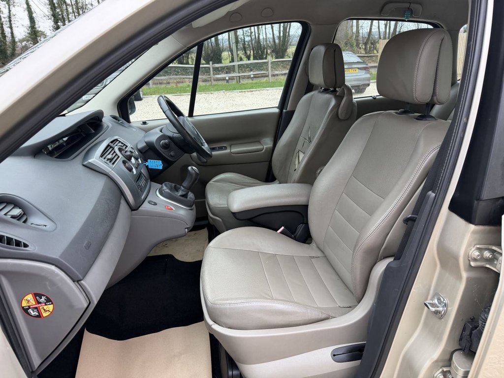 Used Renault Scenic 2008 for sale - 77065021: Photo 9