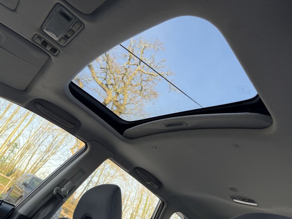 Used Honda Jazz 2016 for sale - 76934784: Photo 13