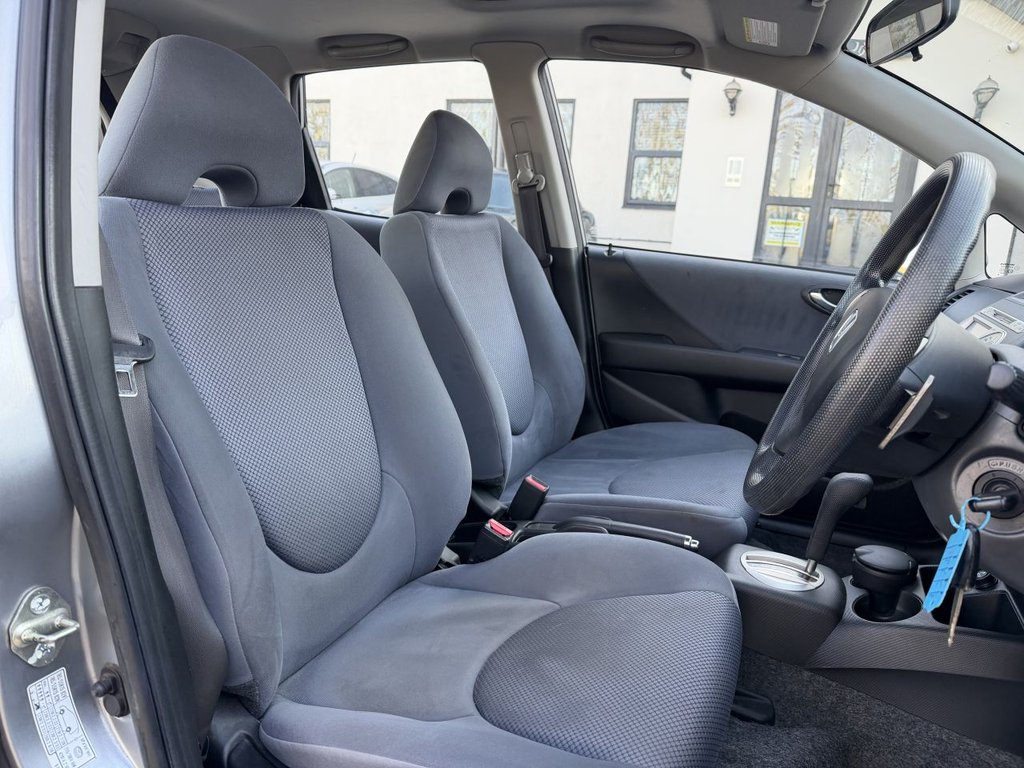 Used Honda Jazz 2016 for sale - 76934784: Photo 14